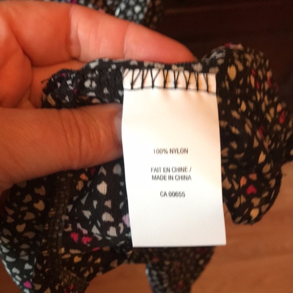 3/$25 🆕 With Tag Reitman’s sleeveless top - Picture 4 of 8